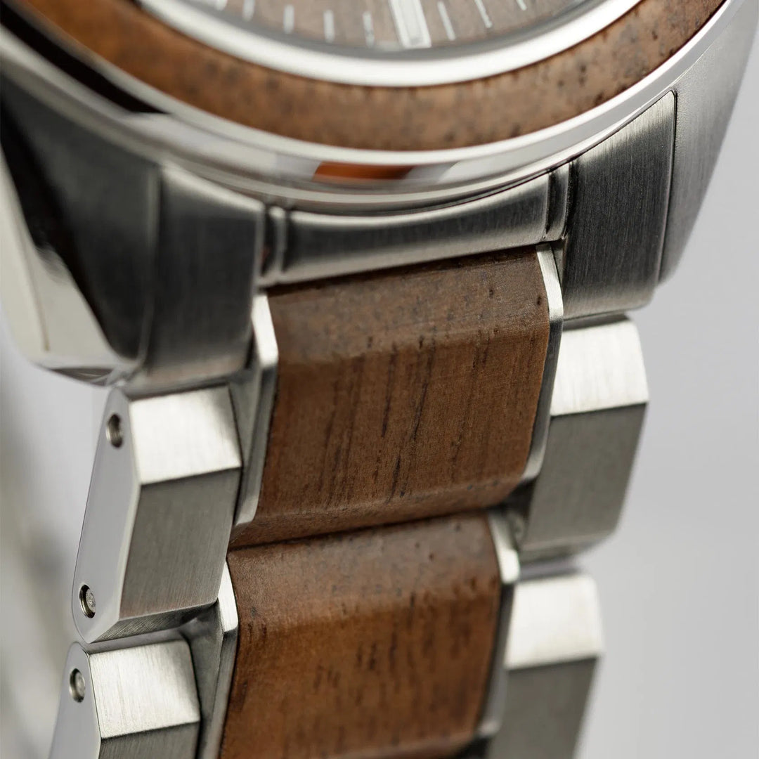 Jacques Lemans Eco Power 1-2116H - Herren Solaruhr 40mm Holz-Design