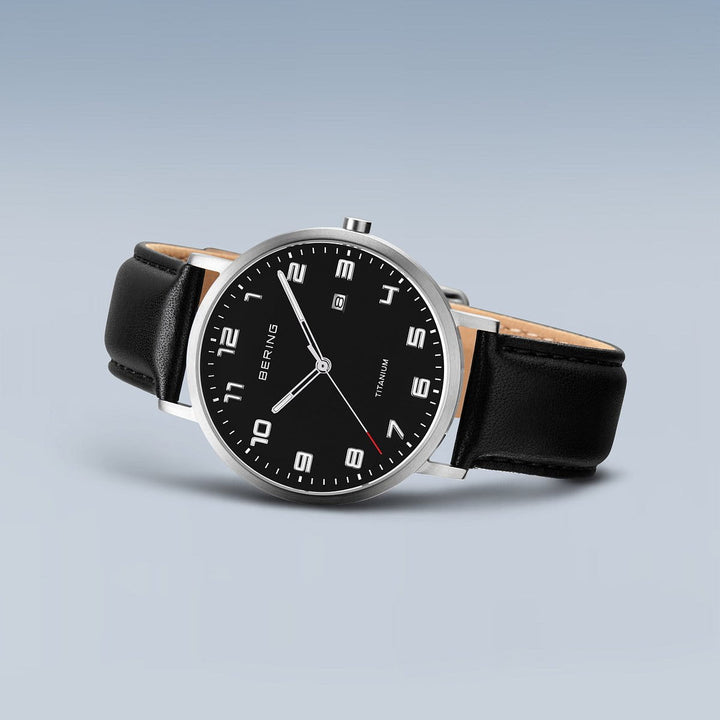 Bering Titanium Silber 18640-402 | Ultraleicht & Saphirglas