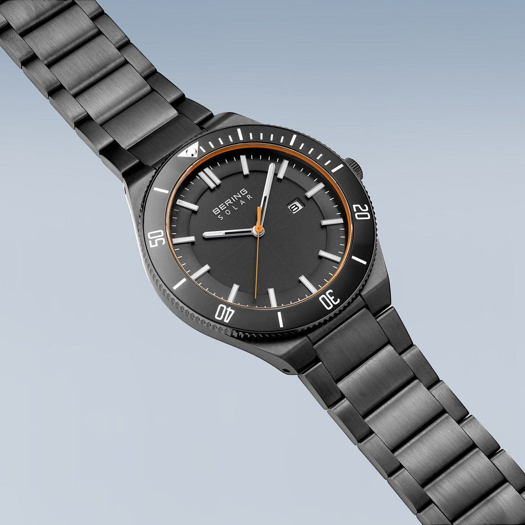 Bering Solar Herrenuhr 14443-779 - Grau poliert/gebürstet
