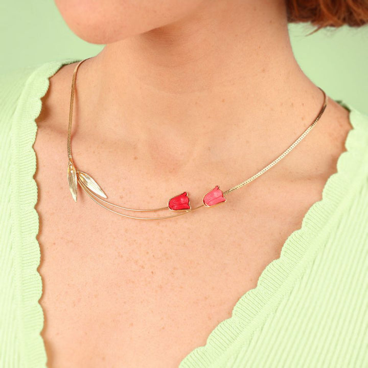 Taratata Halskette Fanfan - Modeschmuck mit Blumenmotiv Rot/Rosa